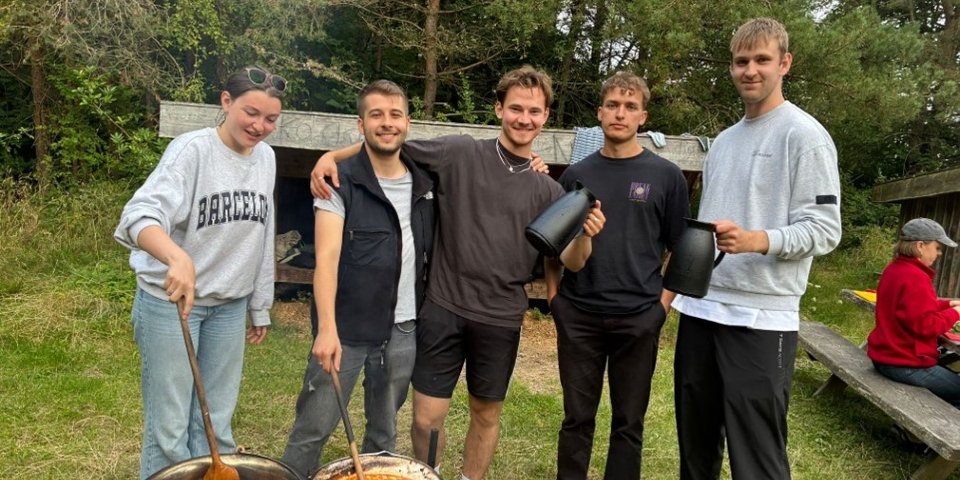 Fem deltagere på VIA's sommerskole