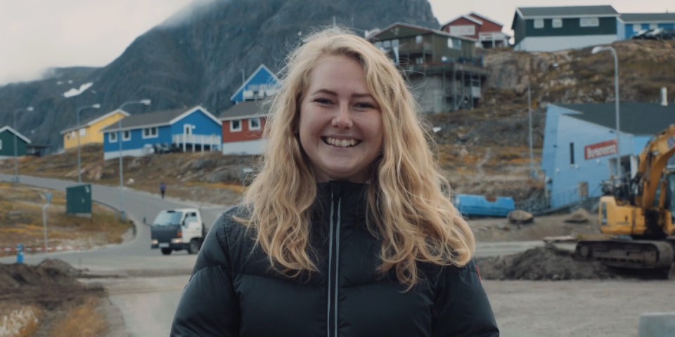 Video om isbjørnens fødsel