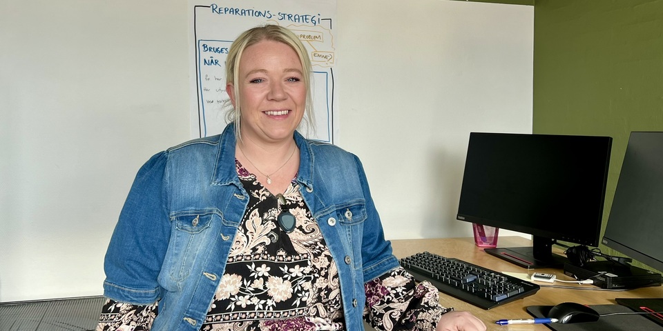 Camilla på hendes arbejdsplads Tangkær